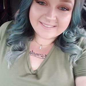 Meet your Posher, Kaycee